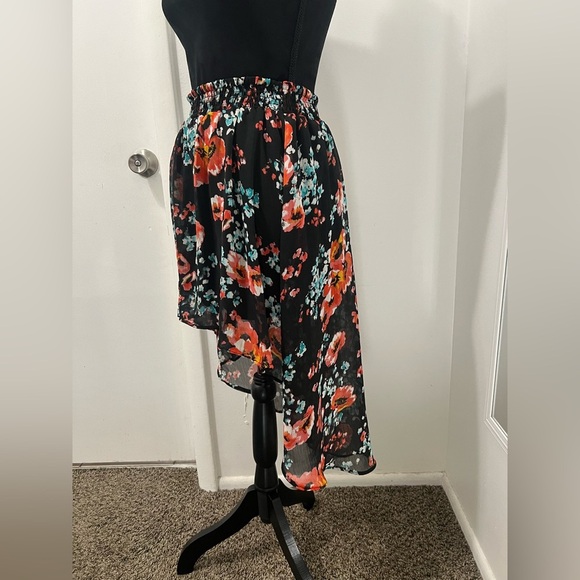 Joe Benbasset Asymmetrical Black Floral High-Low Skirt - Picture 3 of 11